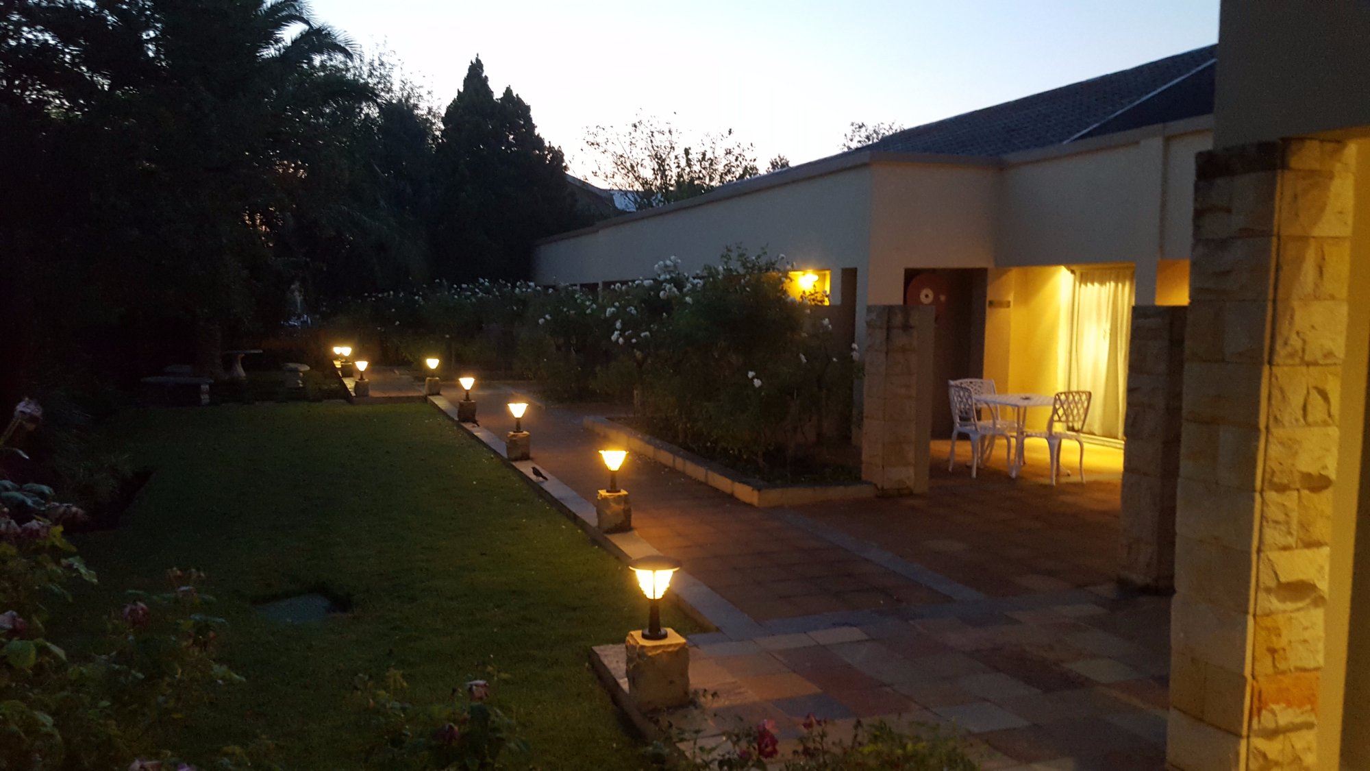 Hotel photo 9 of Acacia Lodge.
