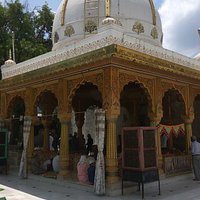 Qutbuddin Bakhtiar Kaki
