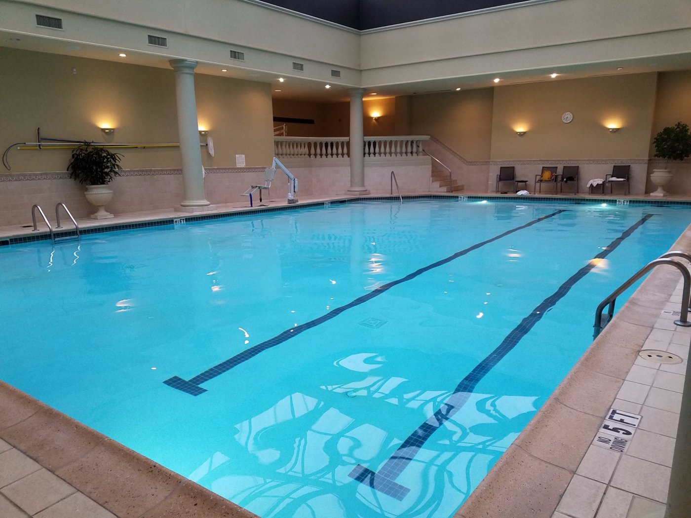 JW Marriott Atlanta Buckhead Pool: Pictures & Reviews - Tripadvisor