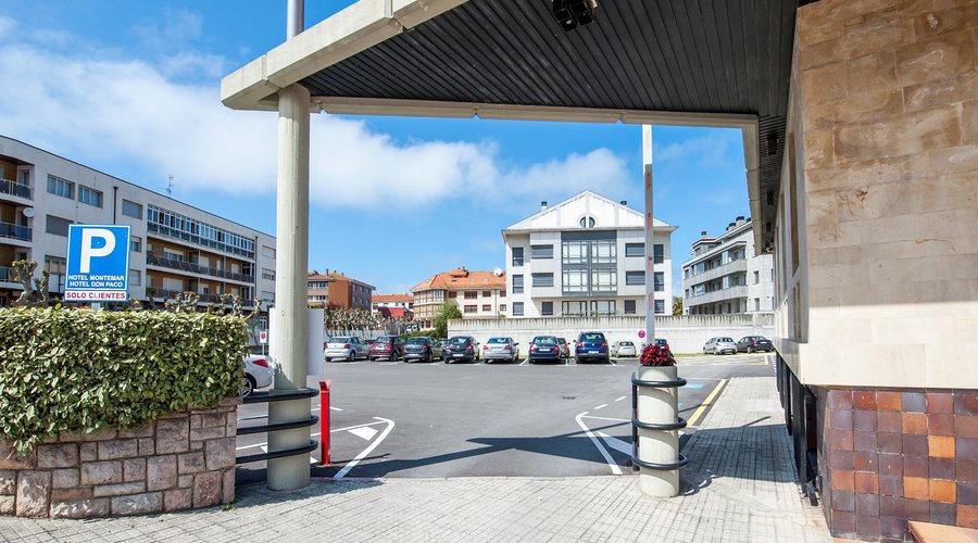 Entrada parking