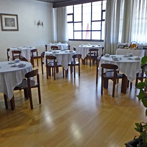 Breakfast area Hotel Palanca Porto.