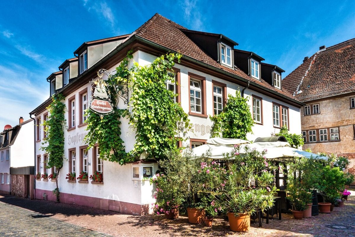 Пряничный домик - отзыв о Schmuckkaestchen-Hotel & Cafe, Miltenberg,  Германия - Tripadvisor