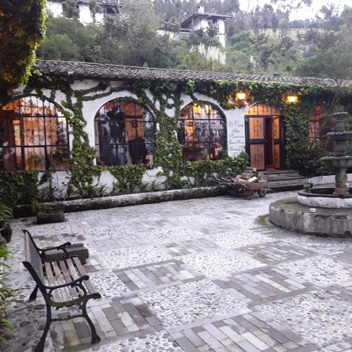 San Jorge Eco Lodge Quito image