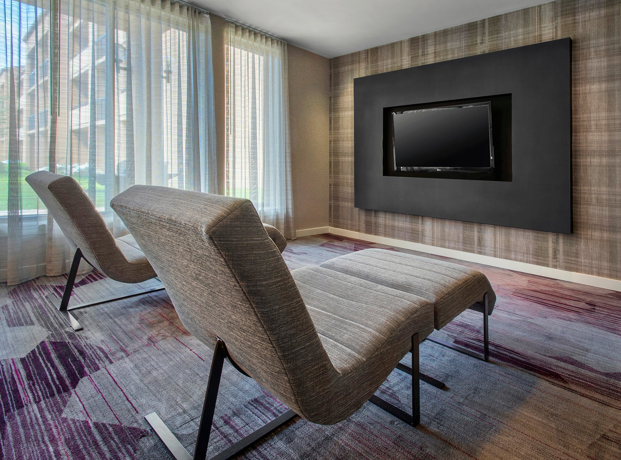Hotel photo 36 of Courtyard by Marriott Newark Liberty International Airport.