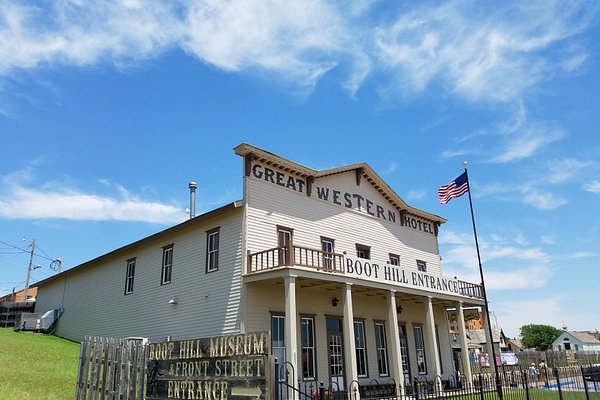 Weekend Getaway in Dodge City