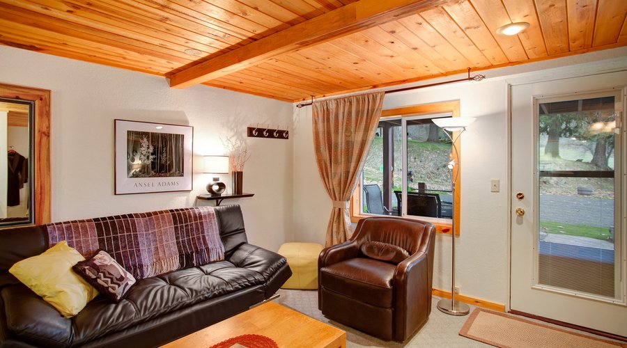 #3 Retreat Suite (apartment style room) at Reflections Inn