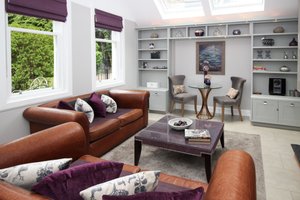 Room & Suite