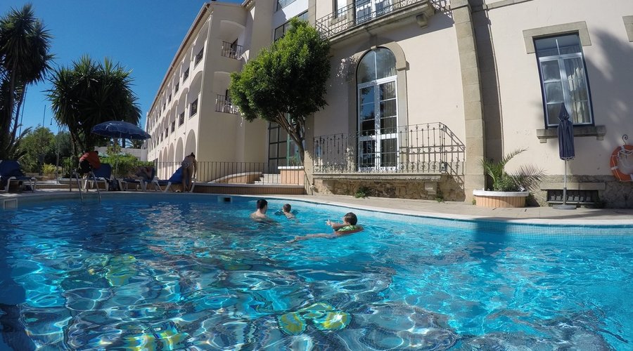 Piscina do Hotel Sol e Serra