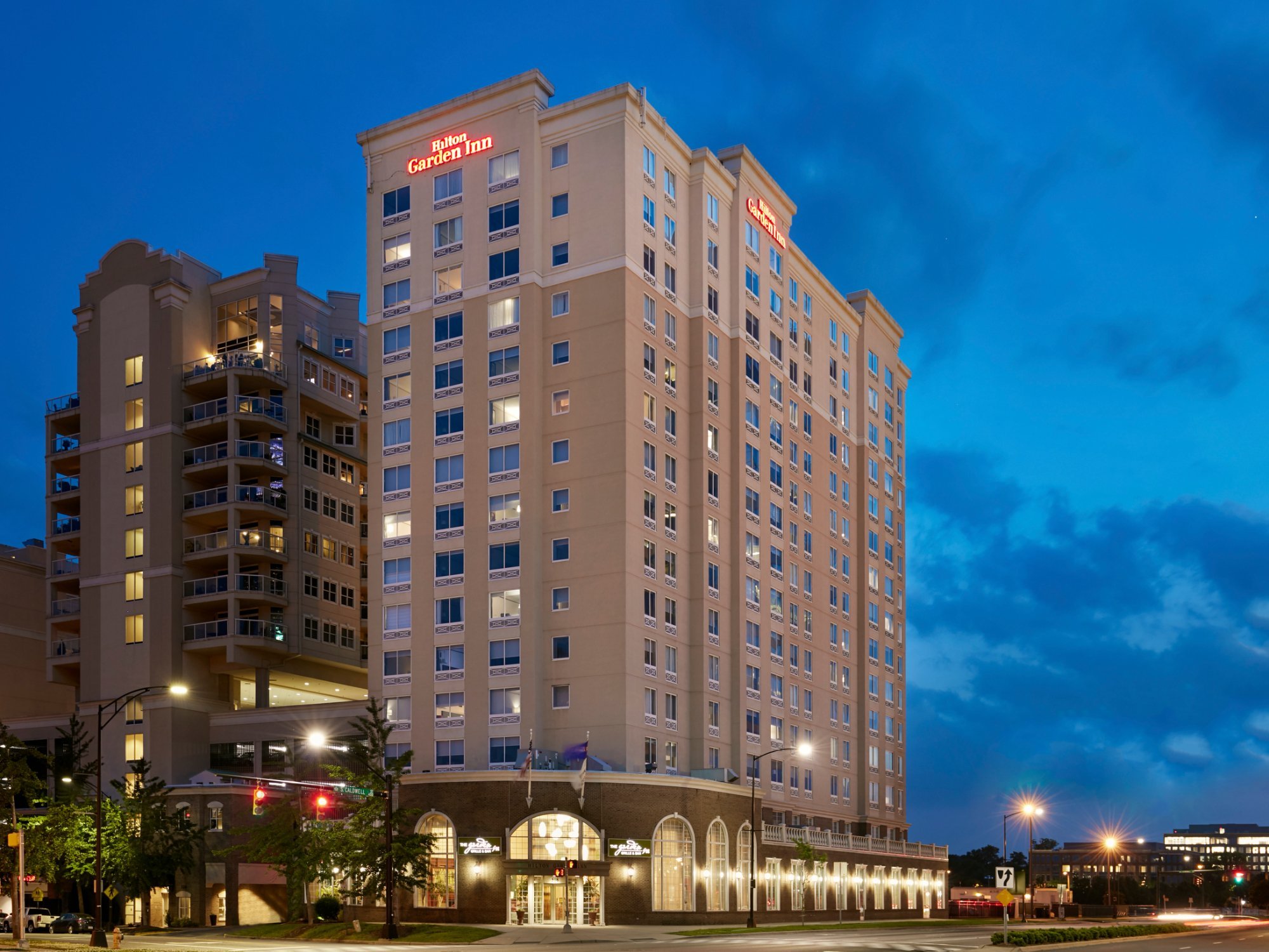 Hilton Garden Inn Charlotte Uptown $161 ($̶2̶0̶3̶) - Updated 2022 