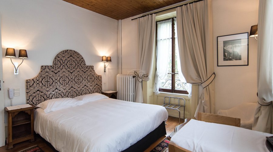The Standard Double Room at the Hotel Richemond