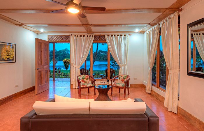 Hotel photo 81 of Tortuga Lodge & Gardens.