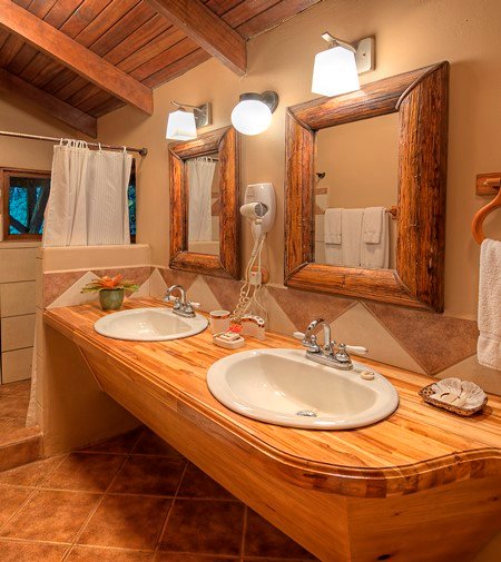 Hotel photo 29 of Tortuga Lodge & Gardens.