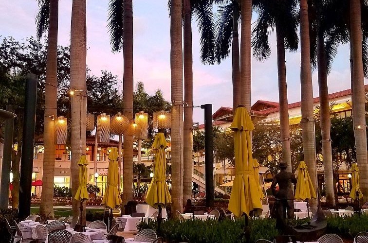 Sawa Restaurant & Lounge