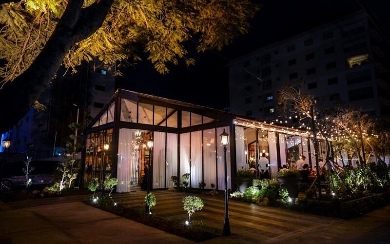 LAUREL FOOD AND WINE, Santo Domingo - Restaurant Reviews, Photos