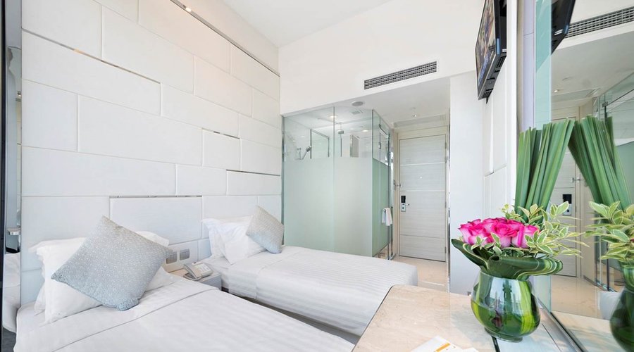 Twin Bed Room 