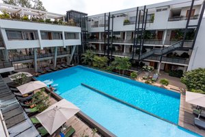 Room & Suite