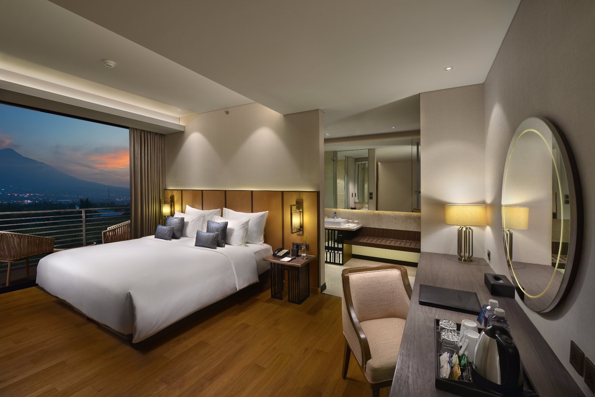 Hotel photo 4 of Golden Tulip Holland Resort Batu.