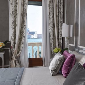 Hotel Savoia & Jolanda in Venice, image may contain: Cushion, Home Decor, Linen, Furniture