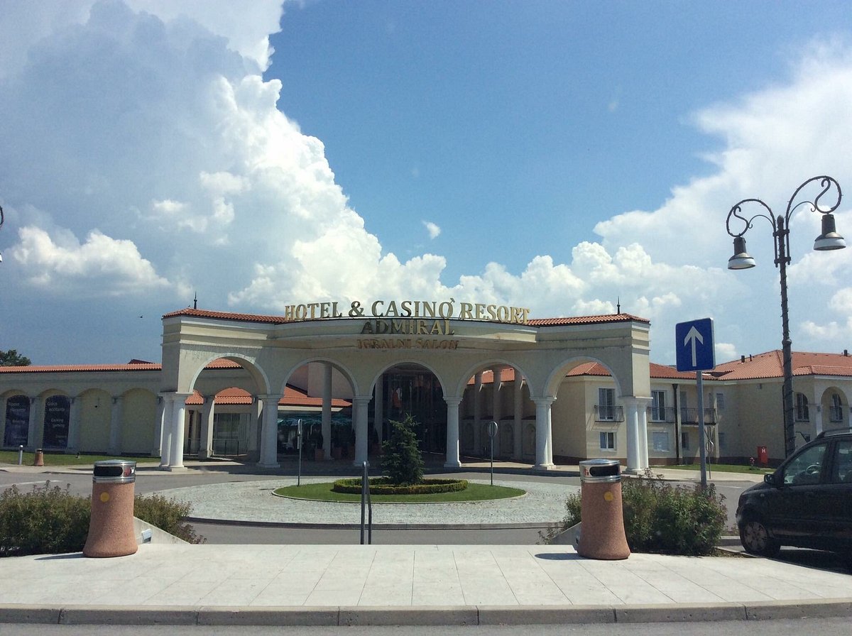 CASINO & HOTEL ADMIRAL KOZINA (Словения/Kozina) - отзывы, фото и сравнение  цен - Tripadvisor