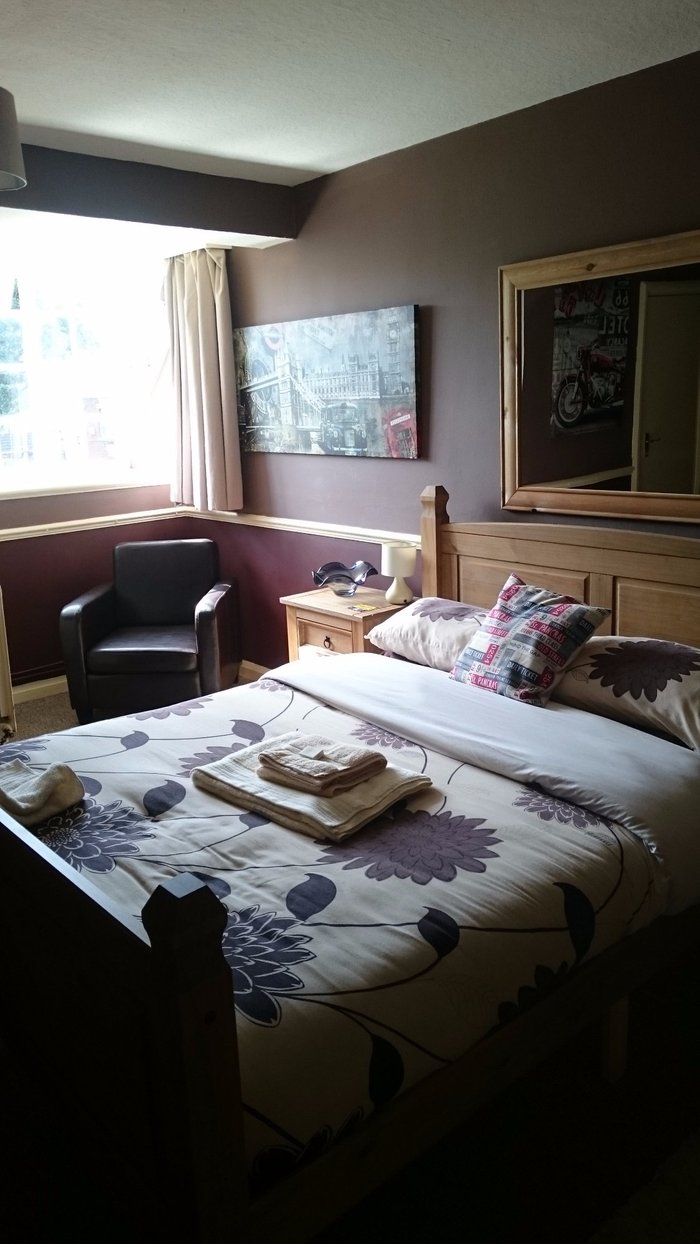 THE RAVENSER - Inn Reviews (Kingston-upon-Hull, England)