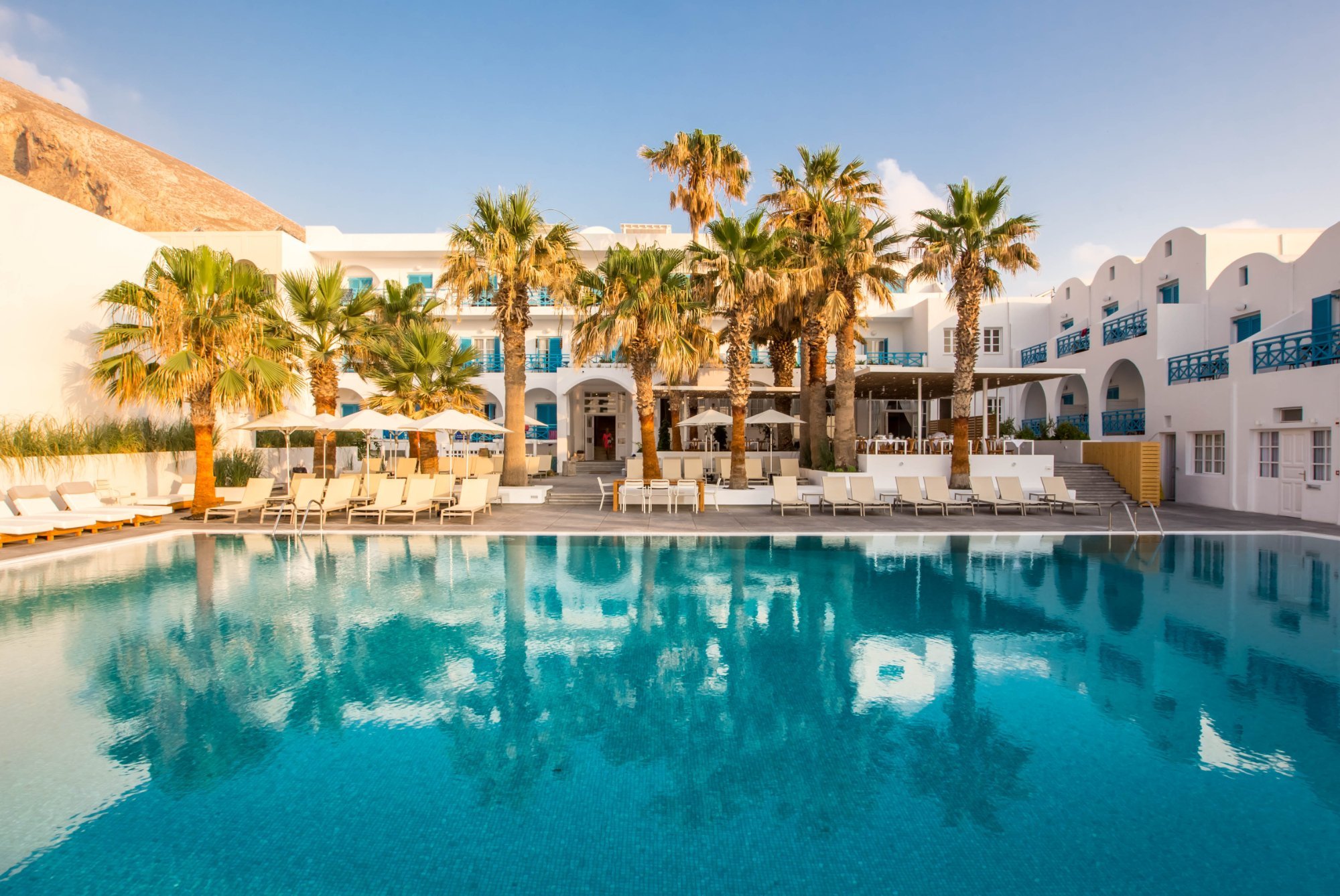 Kamari Beach Hotel by null
