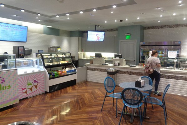 Frozen Yogurt Machines - Picture of Blizz Yogurt Las Vegas - Tripadvisor