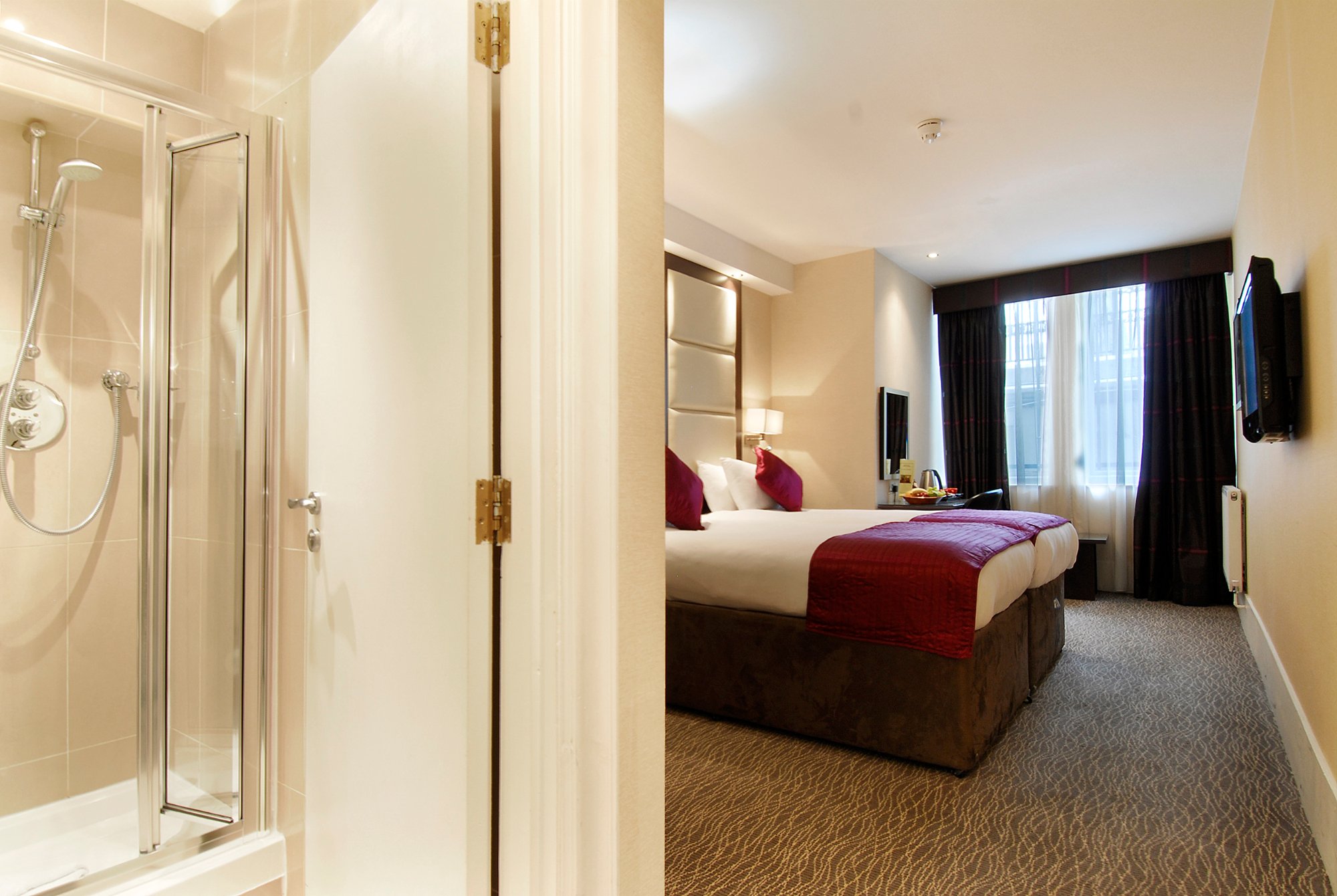 Hotel photo 20 of Grand Royale London Hyde Park.