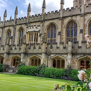 Beaumont Palace Marker – Oxford, England - Atlas Obscura