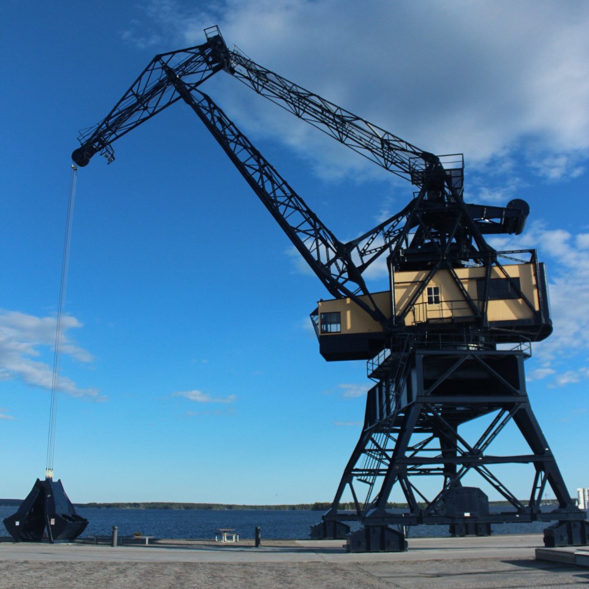 THE OLD HARBOUR CRANE (Luleå) - All You Need to Know BEFORE You Go