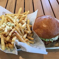 Windsor Superburger