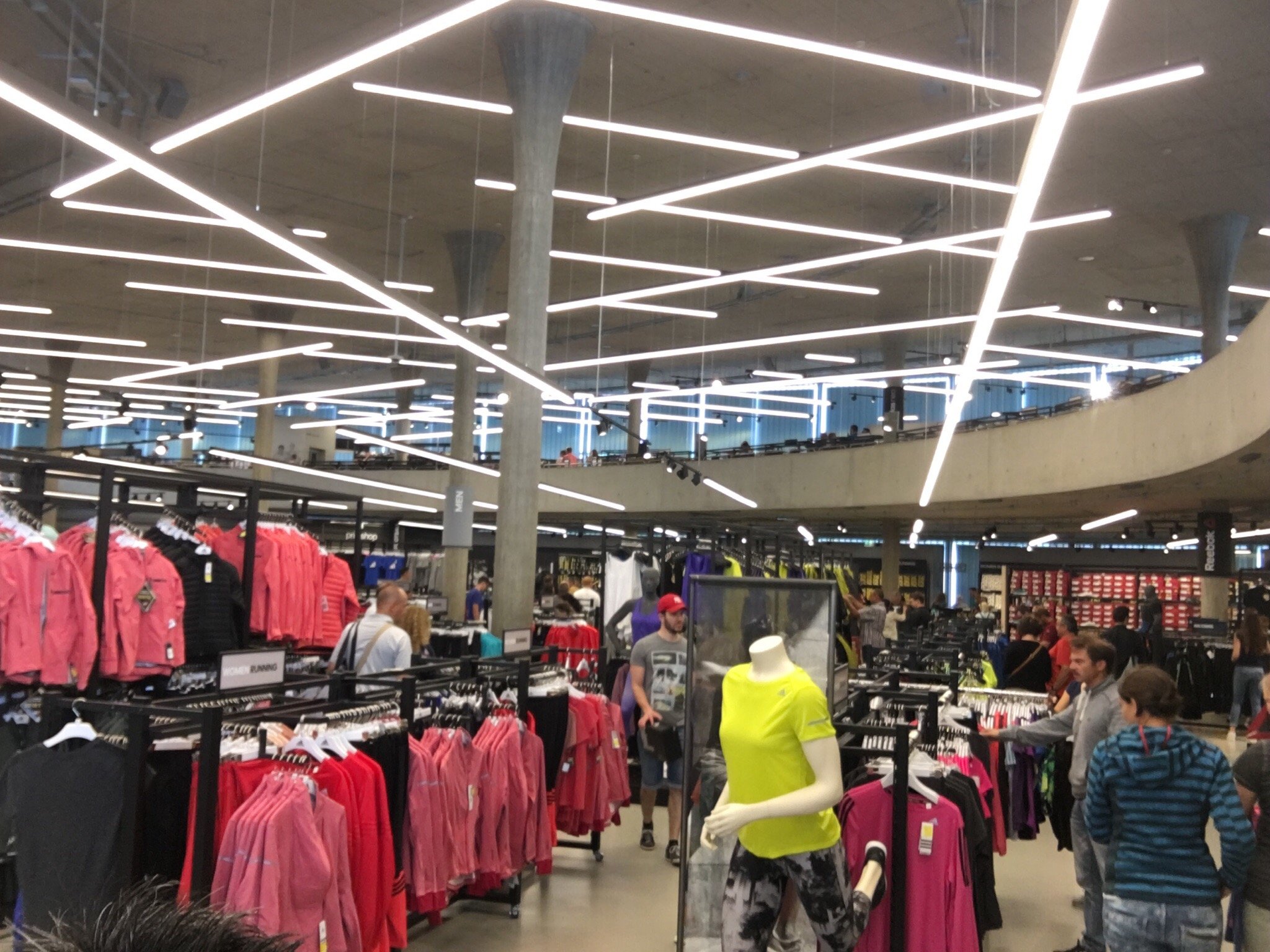 Adidas outlet 2024 nuremberg