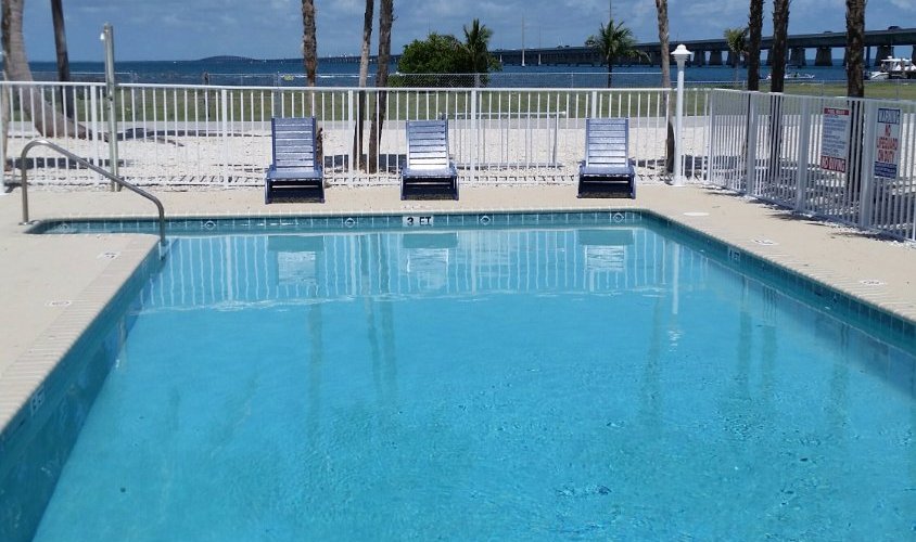 Pool with ocean/sunset views