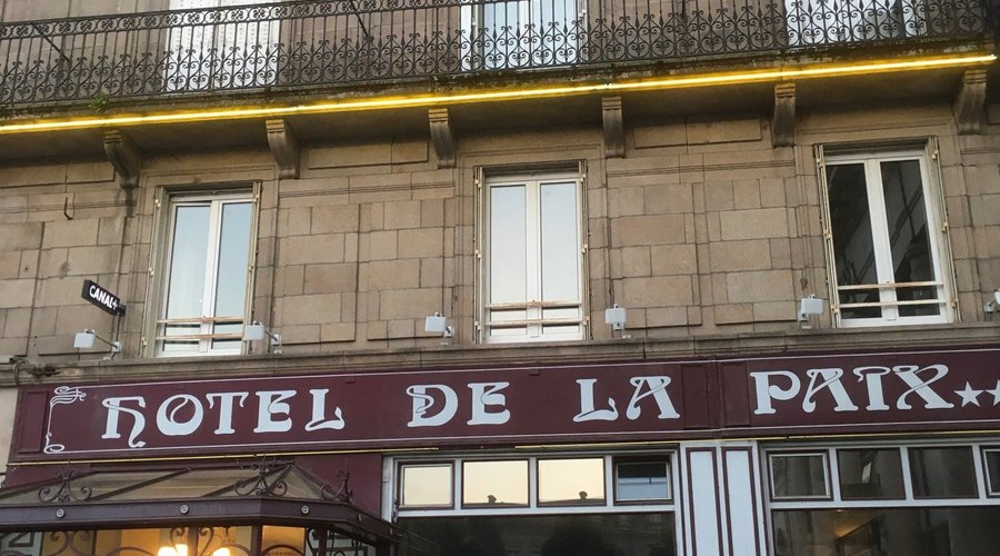 HÔTEL DE LA PAIX - Hotel Reviews (Limoges, France) HÔTEL DE LA PAIX -  Hotel Reviews (Limoges, France)