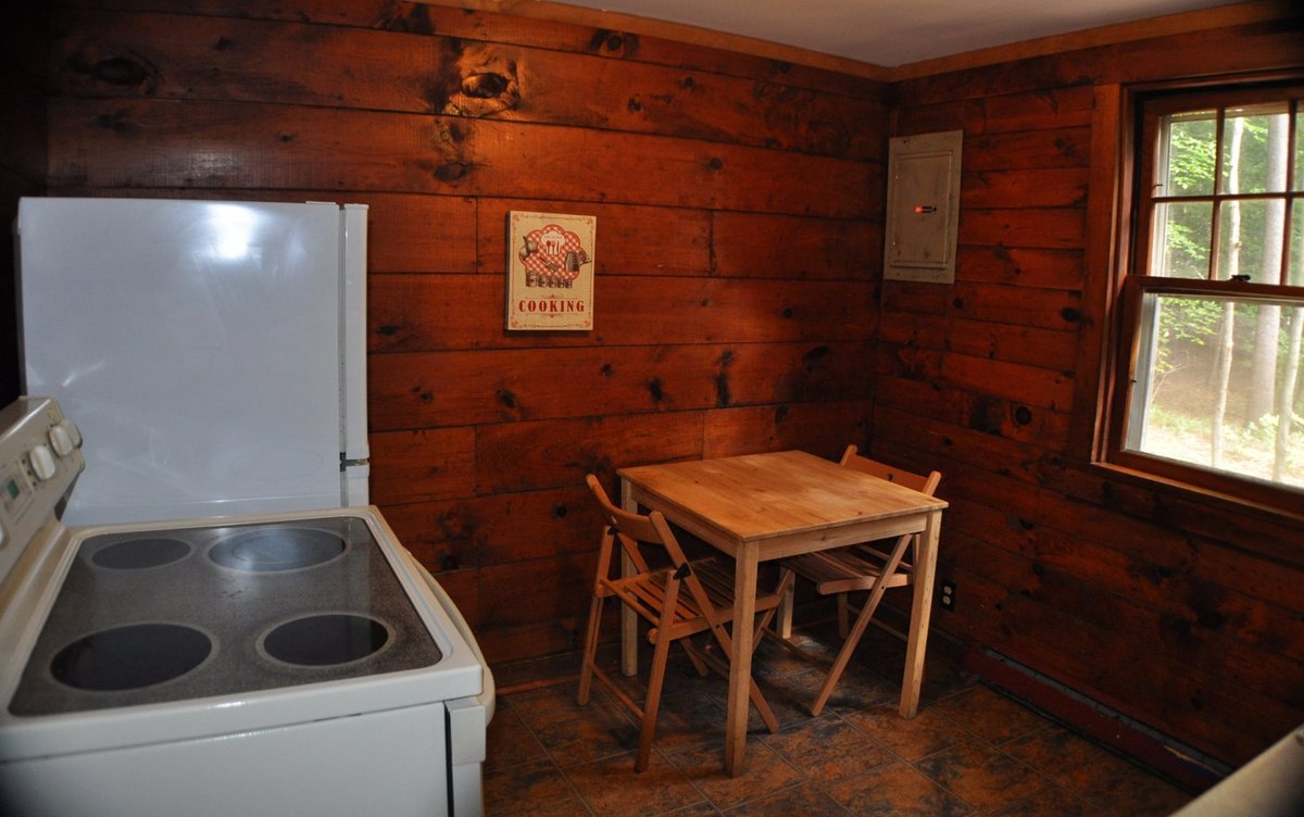 Pine Grove Cottages Lake George