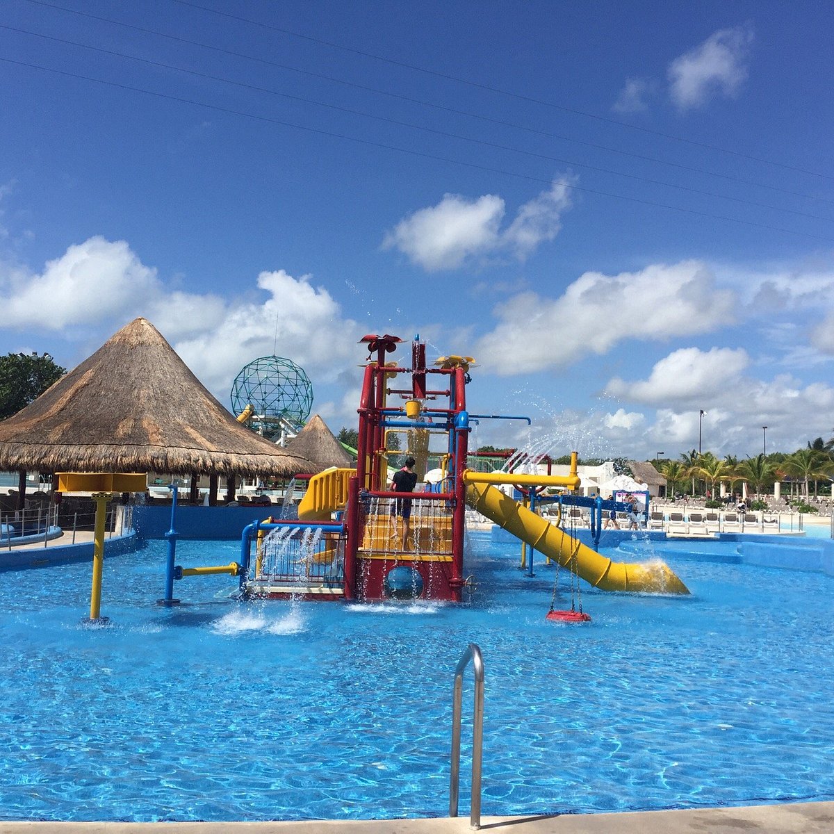 Xel Ha Review: Is this Riviera Maya water park worth it in 2023?