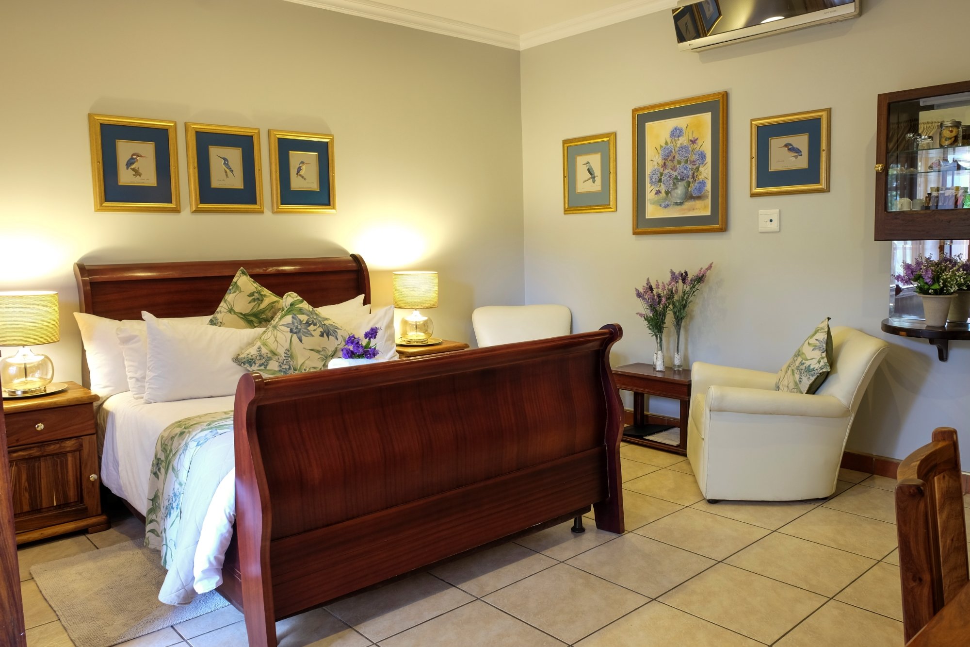 Hotel photo 12 of Waterkloof Guesthouse.