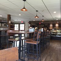 Clean, welcoming, fresh milieu!