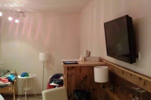 Room & Suite