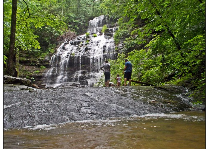 Great waterfall for visiting with little ones. Station Falls.