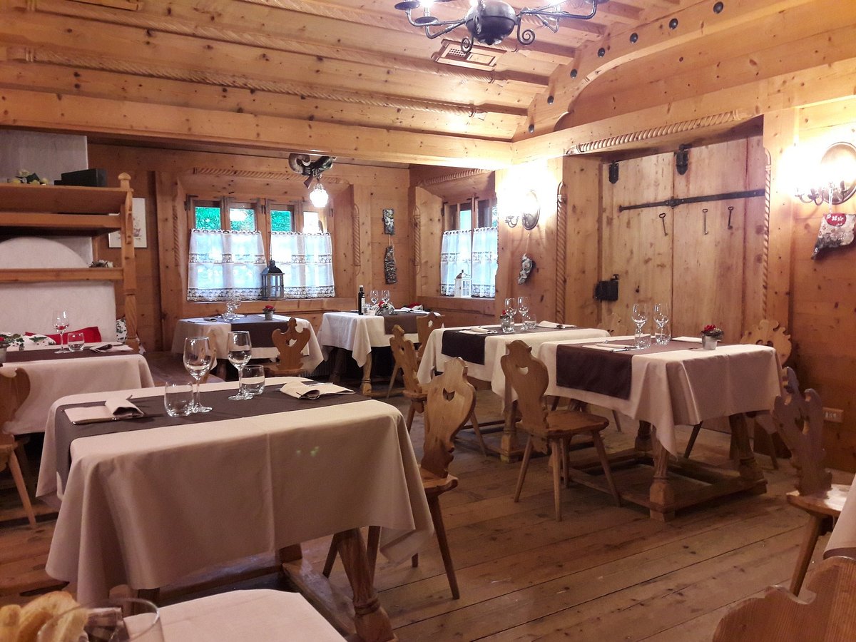 GIOVI'S CAFFE', Piacenza - Restaurant Reviews, Photos & Phone Number -  Tripadvisor