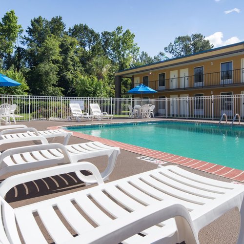 THE 10 BEST Hotels in Walterboro, SC for 2023 (from $51) - Tripadvisor