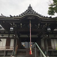 お寺なのに神社風