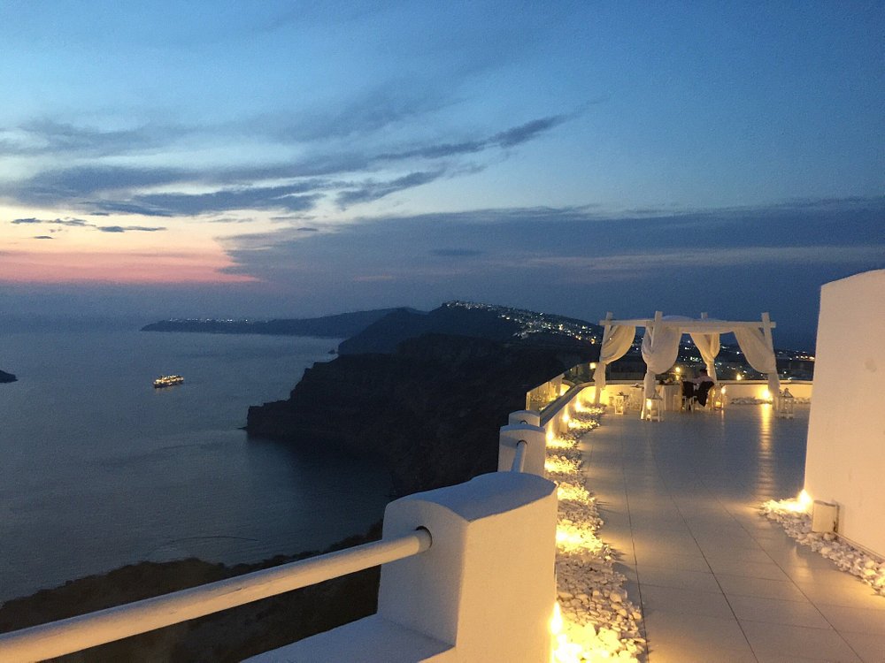 THE 10 BEST Santorini Taxis & Shuttles (Updated 2024) - Tripadvisor