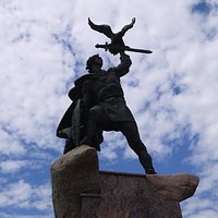 Памятник Владимиру Донскому
