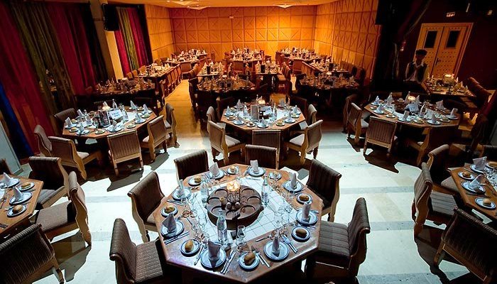 Tables du restaurant Cheherazade