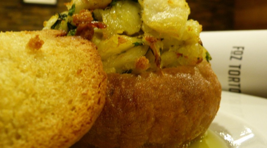 Bacalhau no pão de forno
