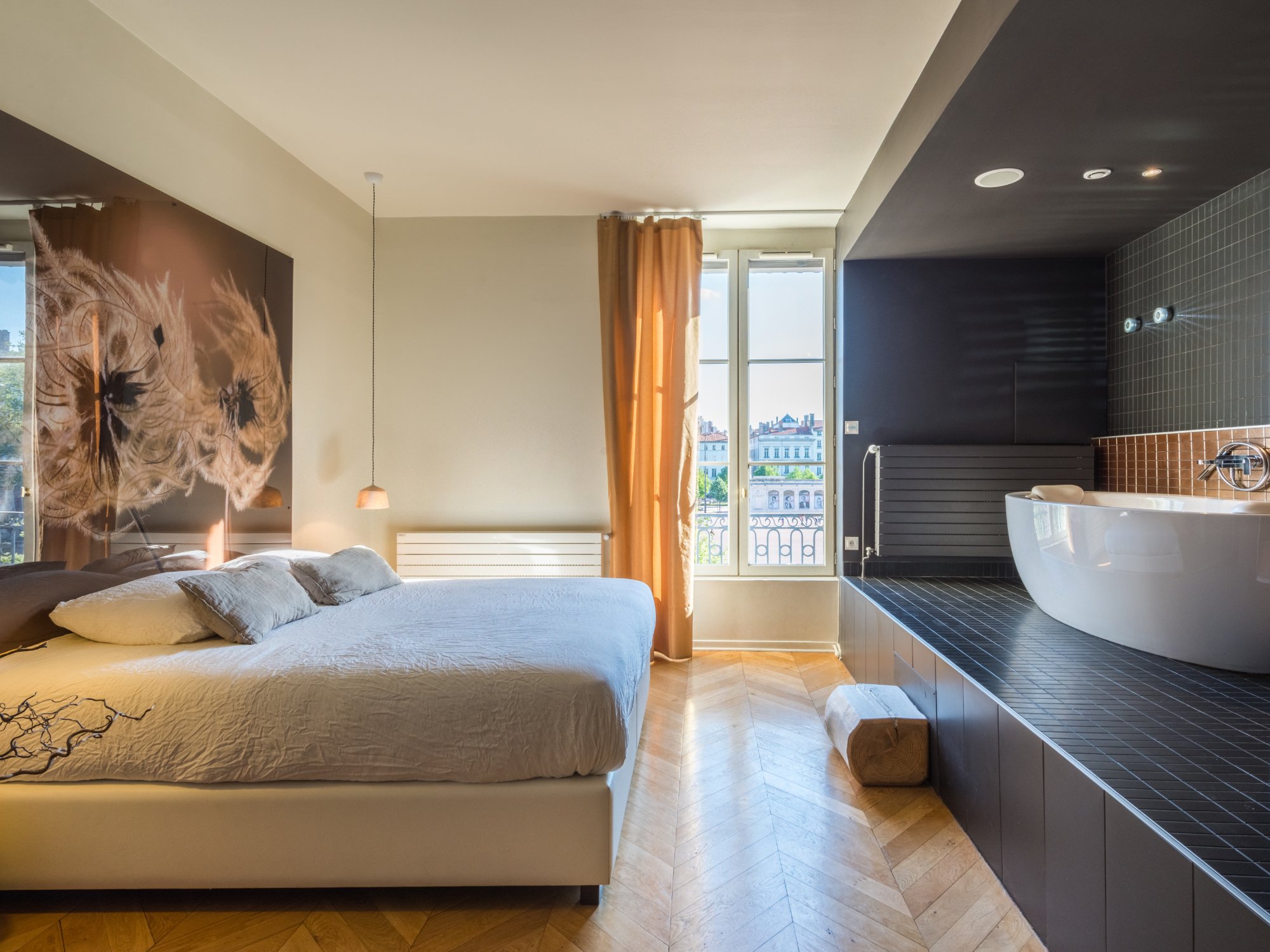 MIHOTEL - Updated 2024 Prices & B&B Reviews (Lyon, France)