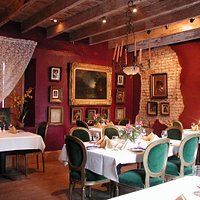 Latil's Landing Red Dining Room