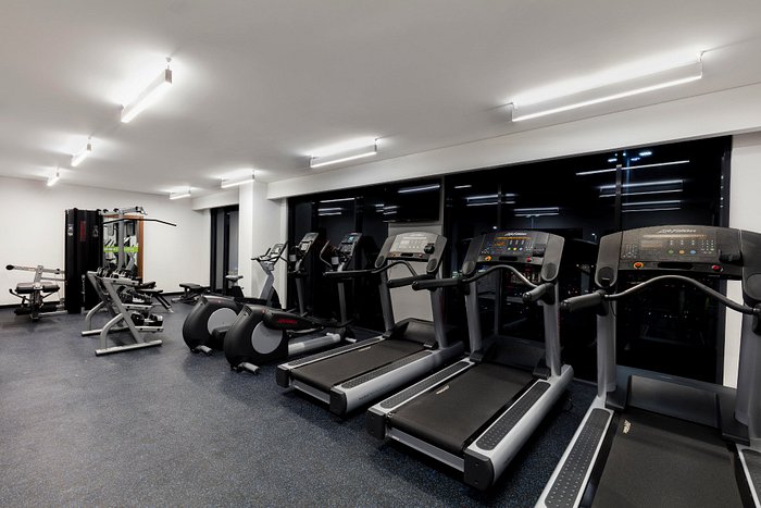 hilton cancun gym