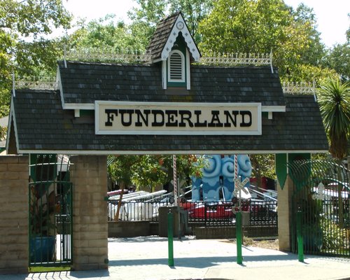 27 Best Theme Parks in California (Info and Tickets)